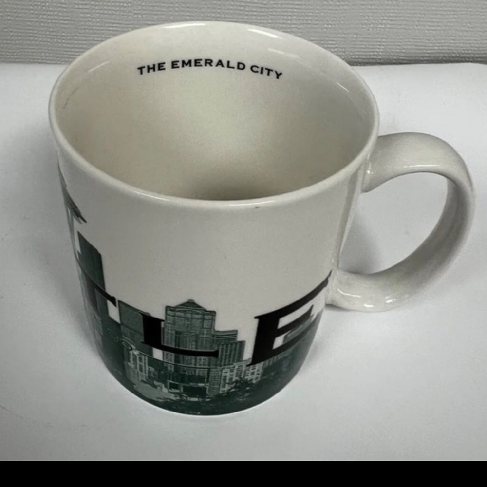 Seattle Starbucks Coffee Mug 16oz Nice Condition - Picture 3 of 7